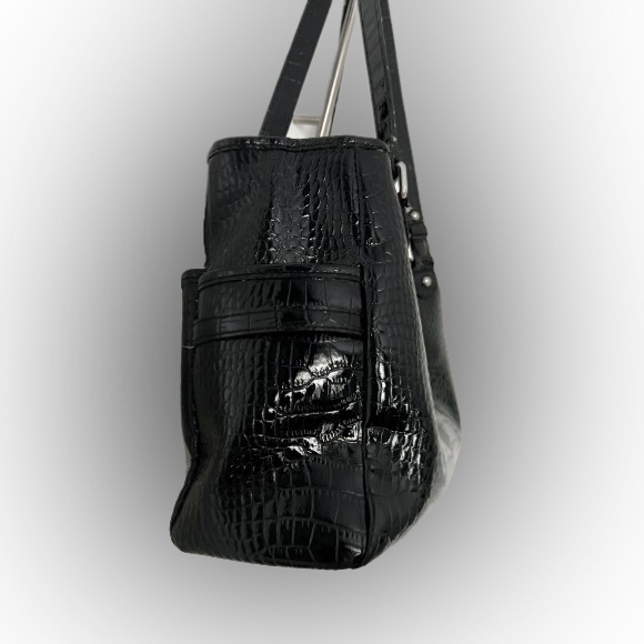 Liz Claiborne Black Tote Bag - Picture 4 of 5